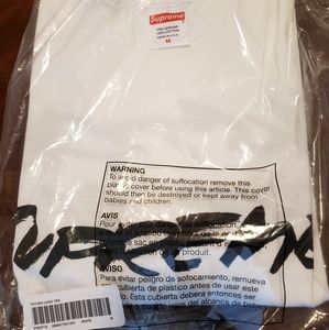 Supreme FW20 Futura Logo Tee in Medium